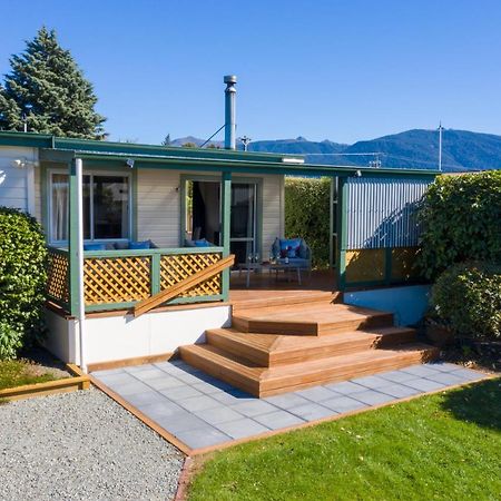 Dee'S On Bligh - Te Anau Holiday Home Екстериор снимка