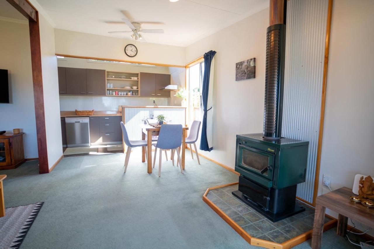Dee'S On Bligh - Te Anau Holiday Home Екстериор снимка