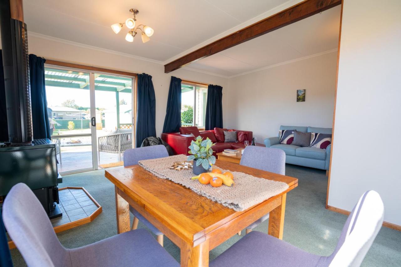 Dee'S On Bligh - Te Anau Holiday Home Екстериор снимка