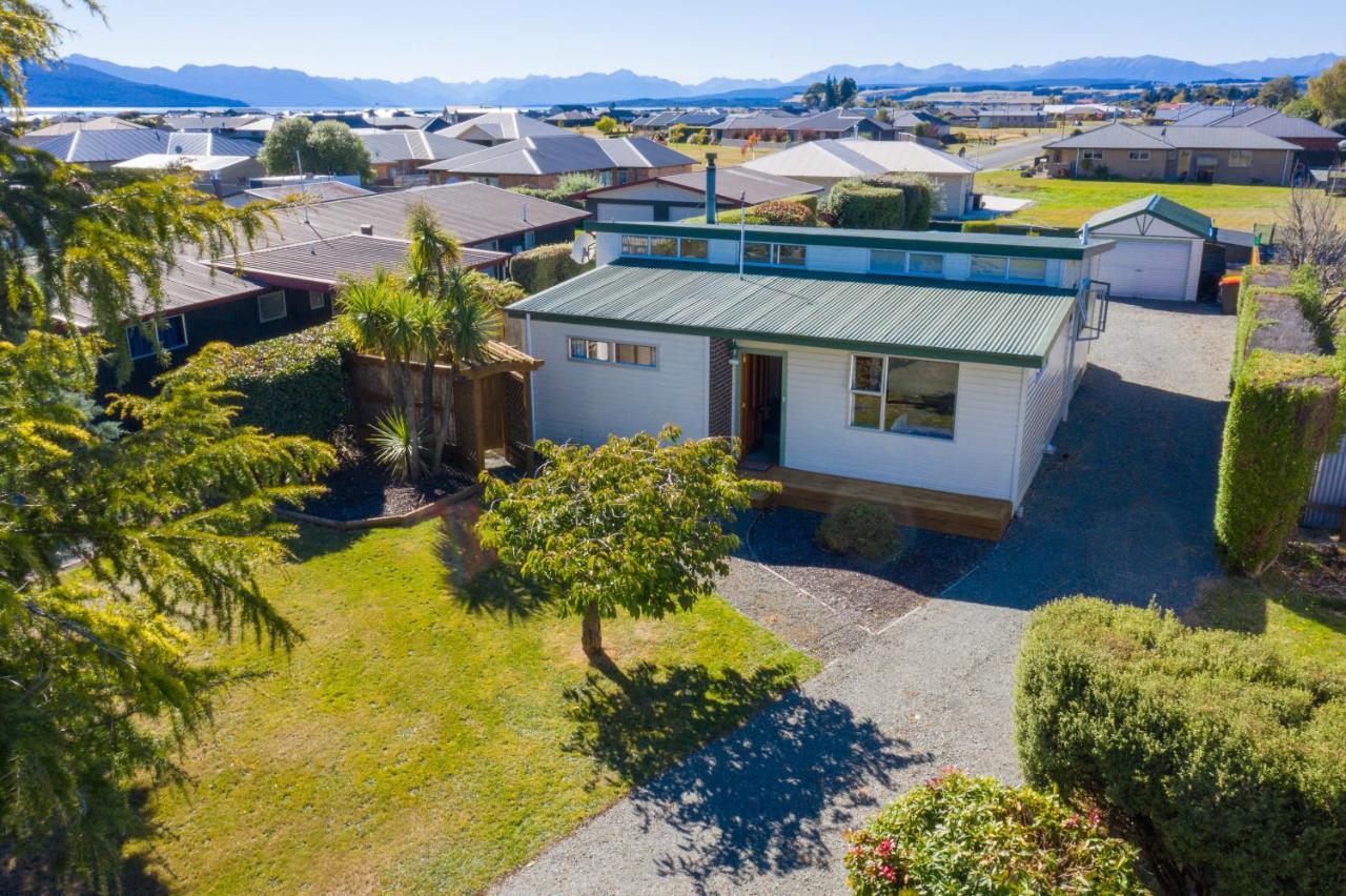 Dee'S On Bligh - Te Anau Holiday Home Екстериор снимка